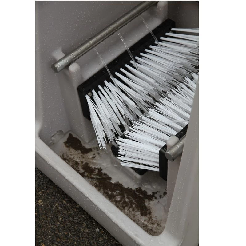 PE-Stiefelreiniger Mit Sammelwanne 6 PE-Stiefelreiniger Mit Sammelwanne – Bild 4