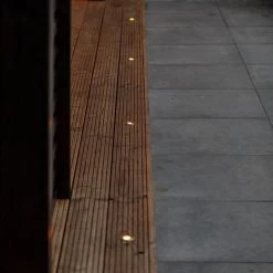 Akzentleuchte Onyx 30 R1 -Gartenpflege lp 150d 5 51